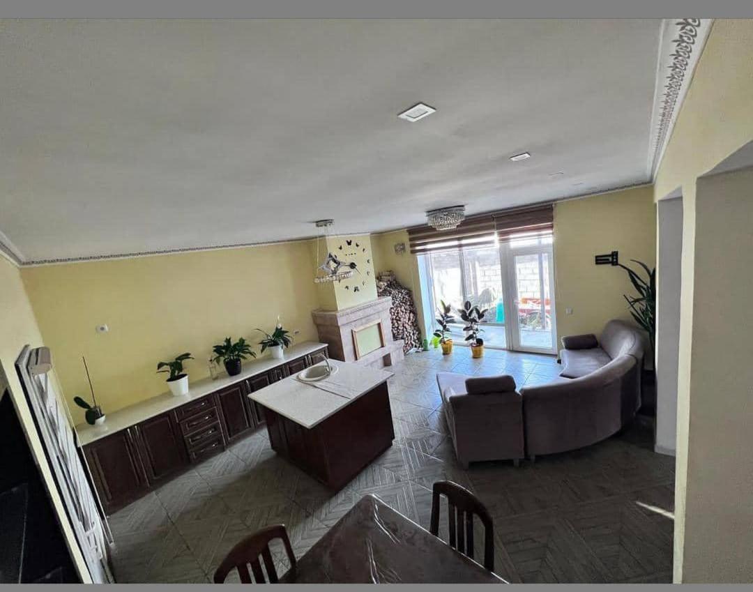 Turan Guesthouse Karakol Dış mekan fotoğraf